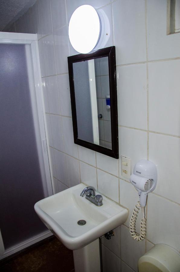 קרטרו Hotel Tecnologico מראה חיצוני תמונה