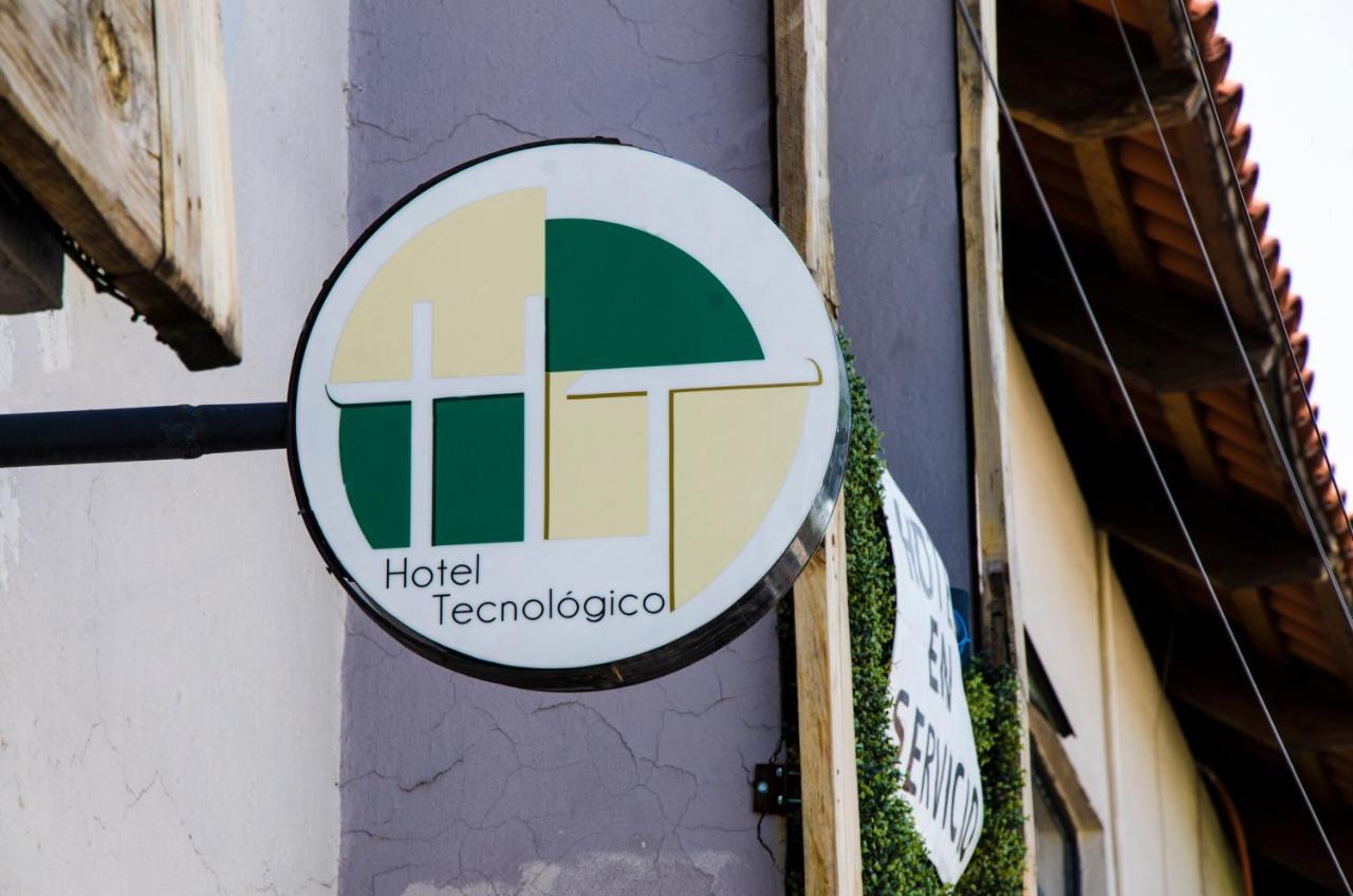 קרטרו Hotel Tecnologico מראה חיצוני תמונה